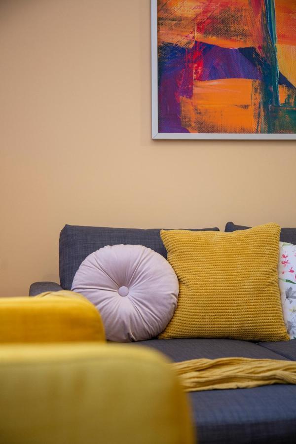 Cozy Home By Bella In The Heart Of Budapest Eksteriør billede