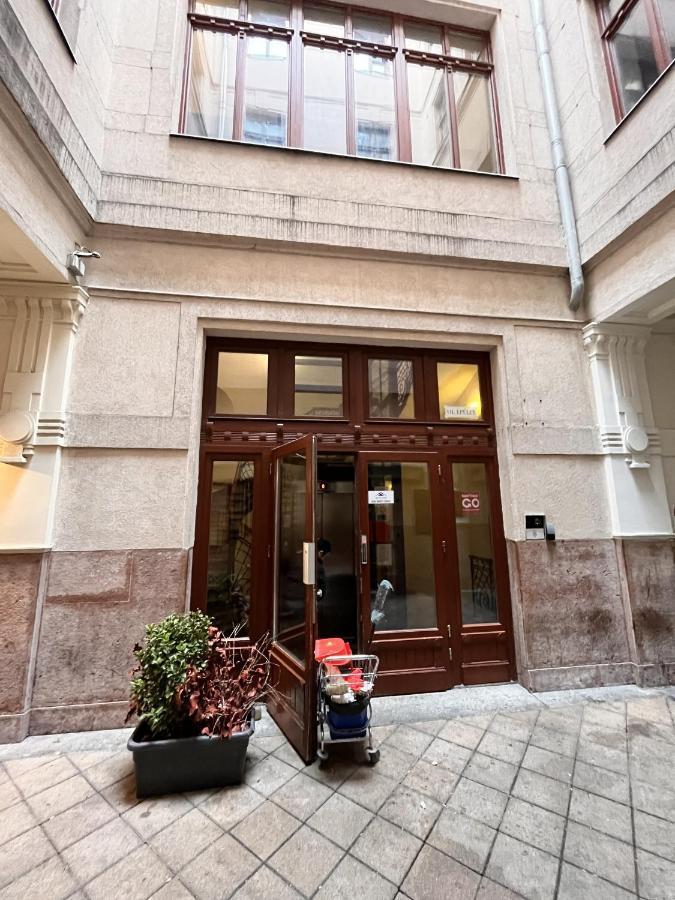 Cozy Home By Bella In The Heart Of Budapest Eksteriør billede
